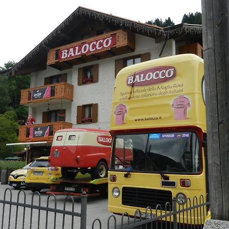 Maffei Hotel Pinzolo Bagian luar foto