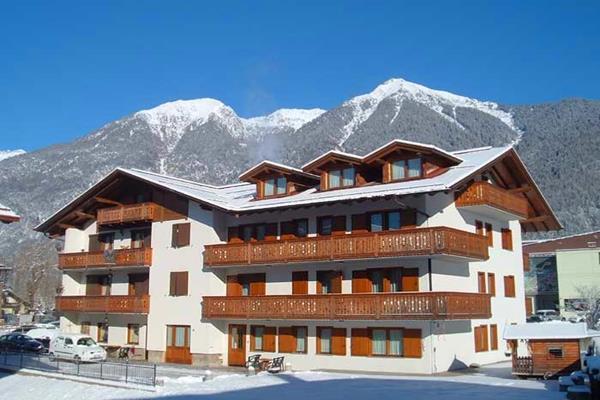 Maffei Hotel Pinzolo Bagian luar foto