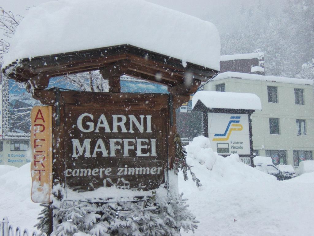 Maffei Hotel Pinzolo Bagian luar foto