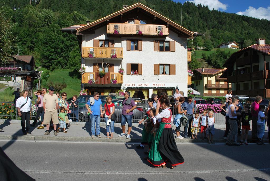 Maffei Hotel Pinzolo Bagian luar foto