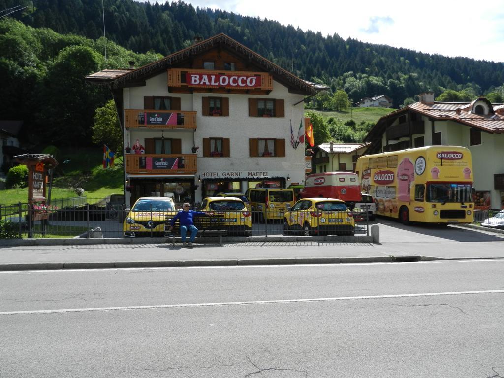 Maffei Hotel Pinzolo Bagian luar foto
